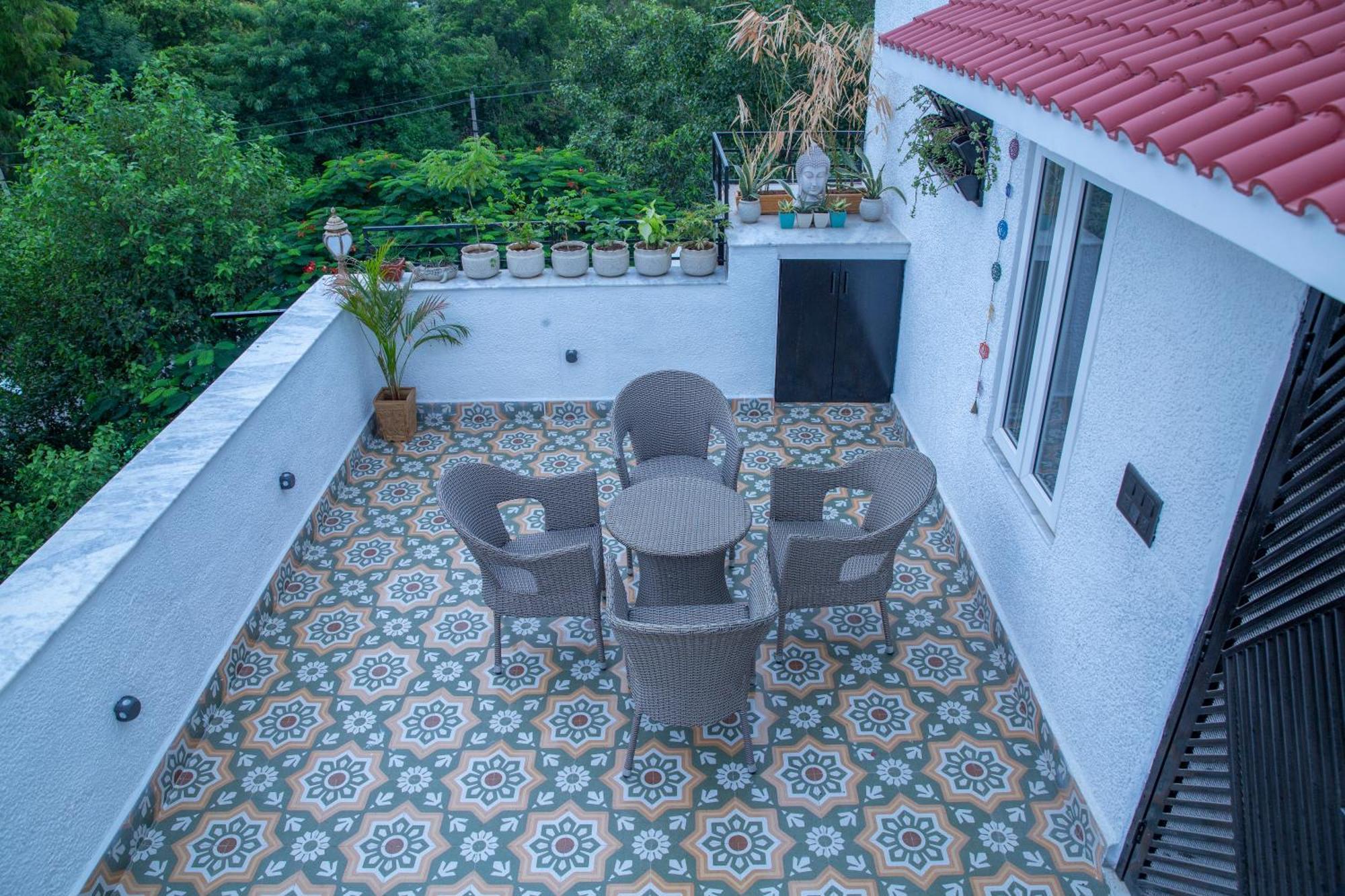 Secret Rooftop In North Delhi Apartment *