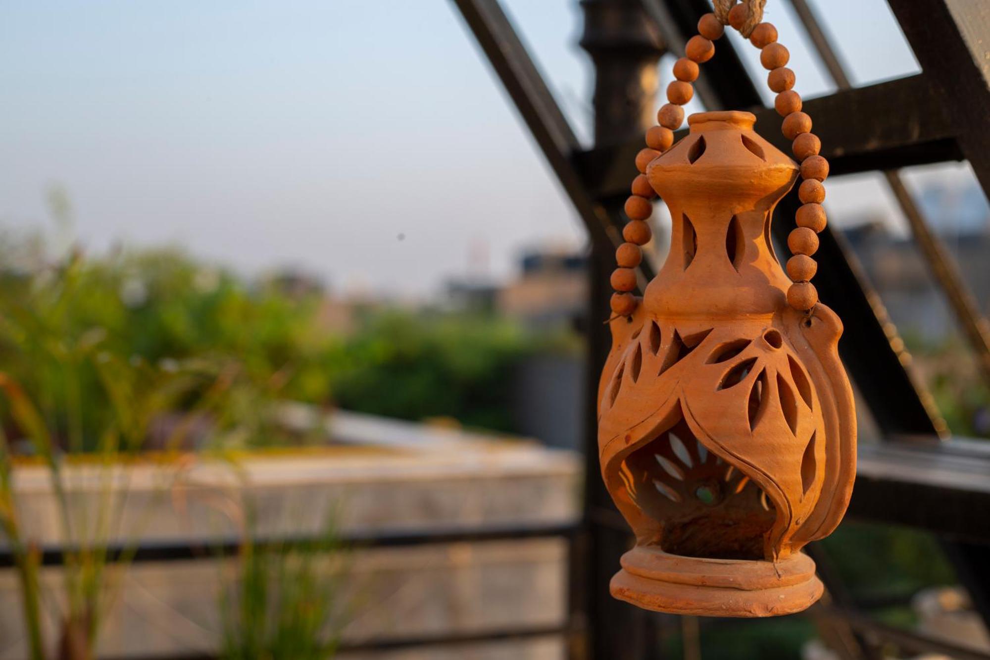 Apartment Secret Rooftop In North Delhi *